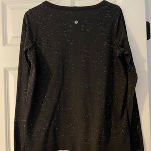 LULULEMON Swiftly Tech Relaxed Long Sleeve